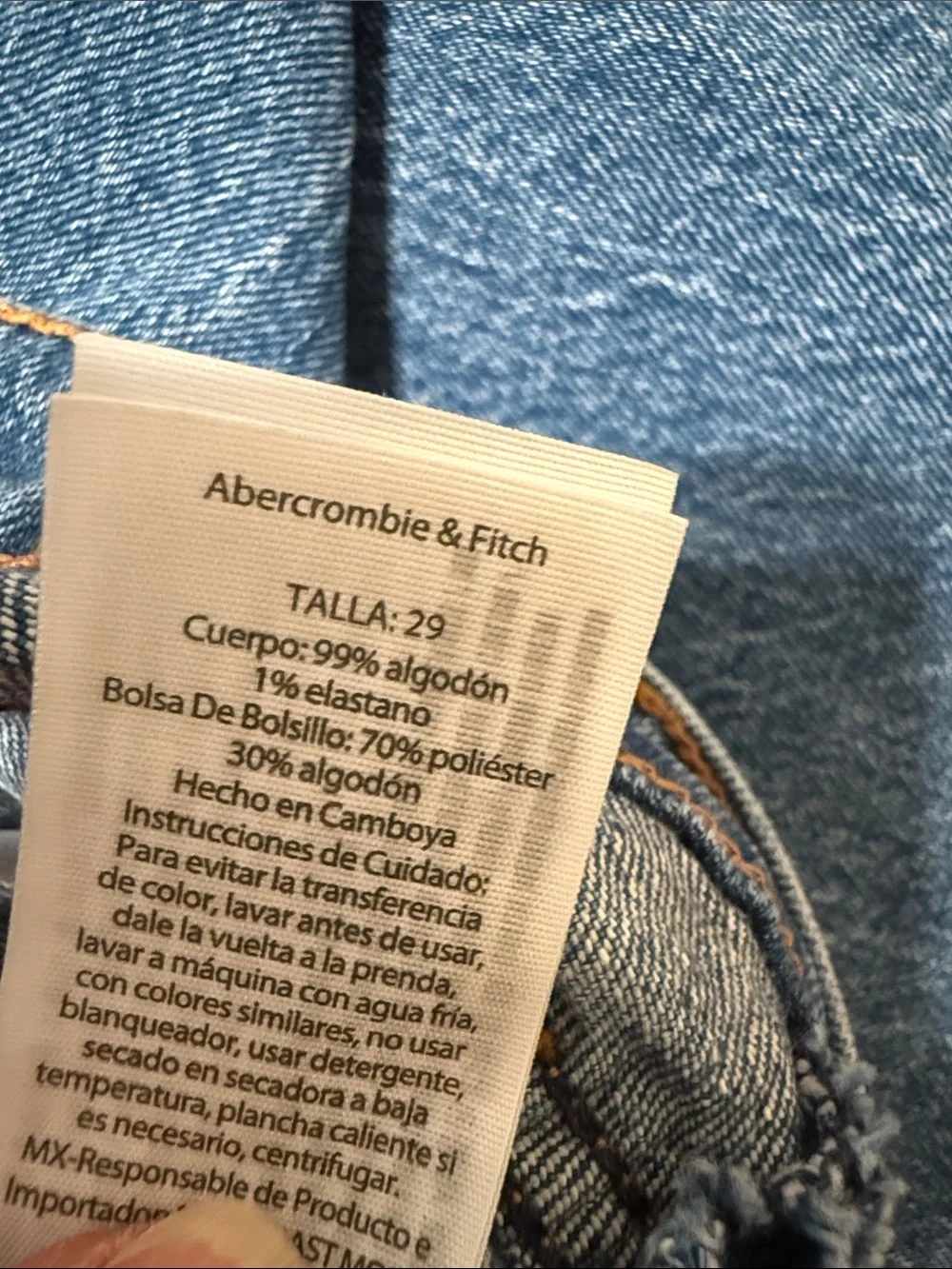 ABERCROMBIE HIGH RISE 90s RELAXED JEANS